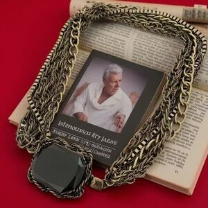 Elegant Black and Gold Men's Necklace